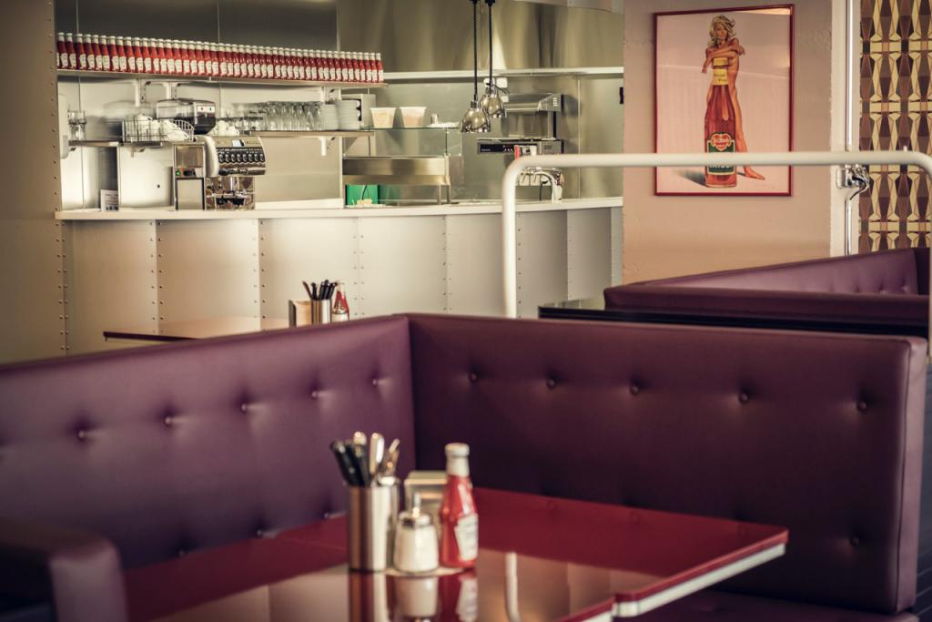 Innenansicht Helvti Diner Urania